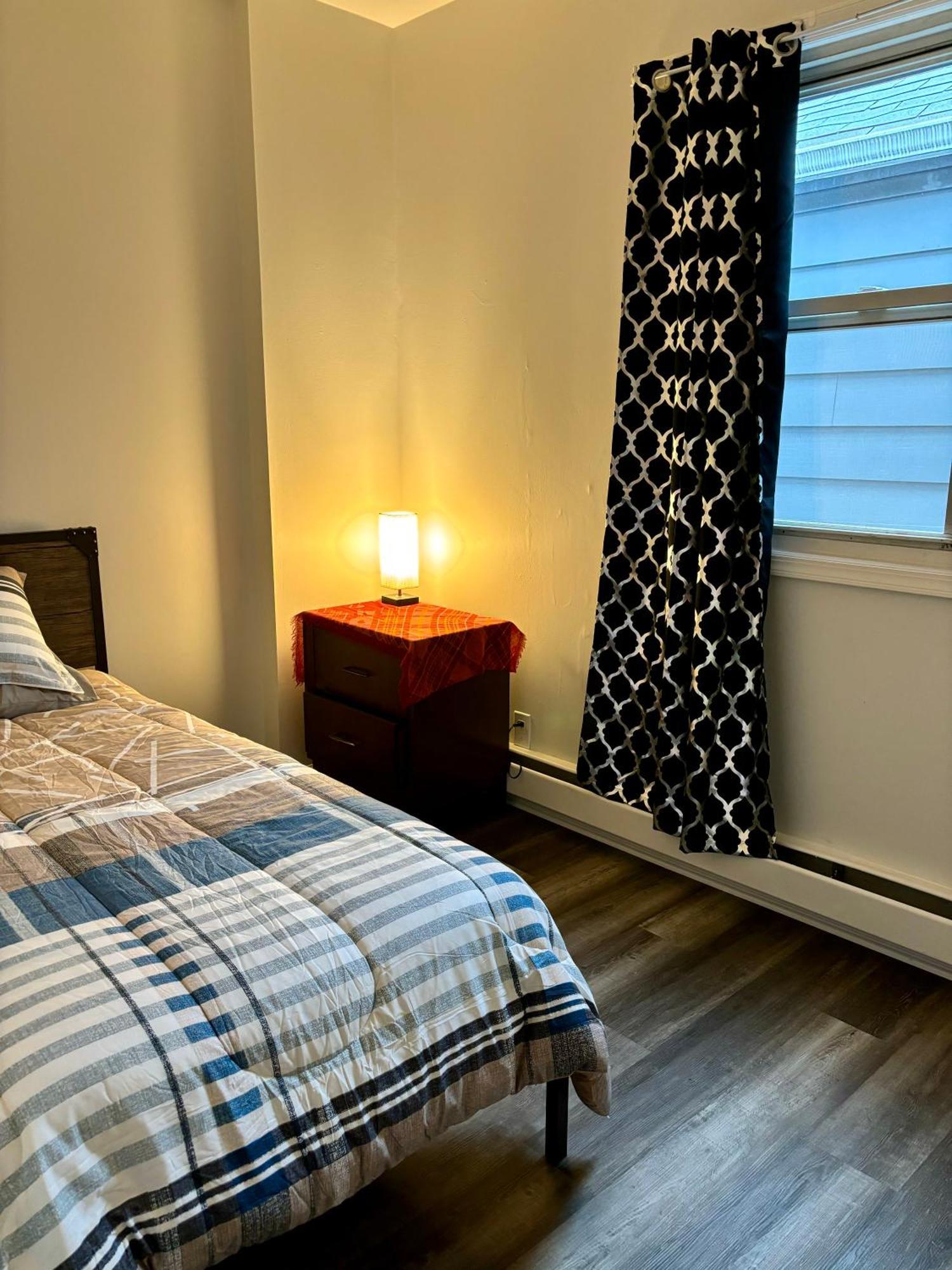 Apartmán Iron Bound Gem Newark Exteriér fotografie